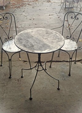 Гарнитур кованный "Алиса в стране чудес"