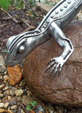 Кованая ящерица. Ручная работа кузница Qgarden